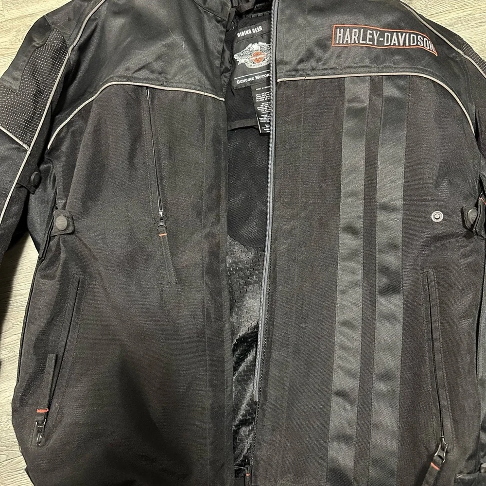 Harley Davidson Riding Jacket - Picture 4 of 4